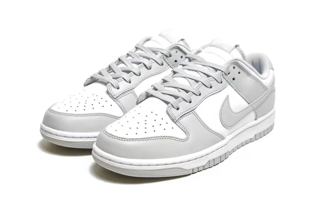 Are Nike Dunks comfortable to wear-2